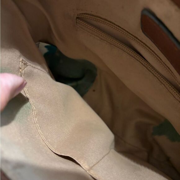 Adrienne Vittadini Tan and Black Crossbody Bag - Picture 8 of 8